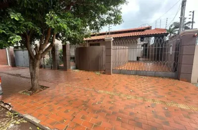 Casa à venda na Rua João Vicente Ferreira, 2245, Vila Planalto, Dourados