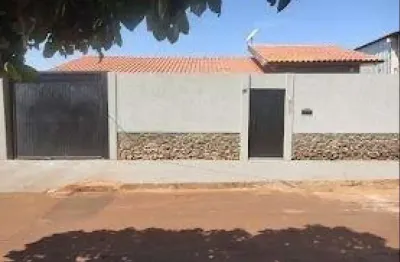 Casa com 4 quartos à venda na Rua Santa Edeviges, 61, Vila Vicentina, Maracaju