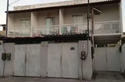 Casa à venda na Rua Cristalina, 50, Trindade, São Gonçalo