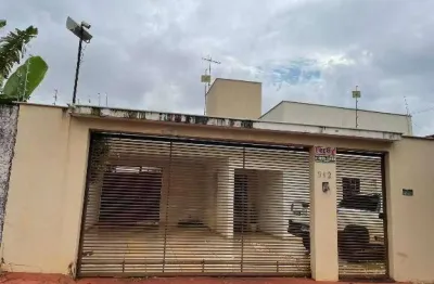 Casa à venda na Rua Augusto Guerino, 912, Portal de Versalhes 1, Londrina
