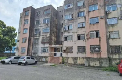 Apartamento à venda na Rua Elvira Ciuffo Cicarino, 1011, Vila Margarida, Itaguaí