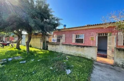 Casa com 2 quartos à venda na Rua Graça Aranha, 374, São Gonçalo, Pelotas