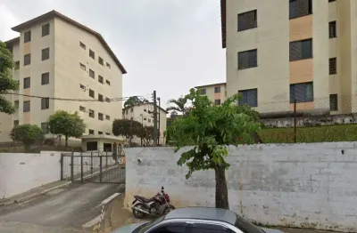 Apartamento à venda na Rua Piratininga, 486, Serraria, Diadema