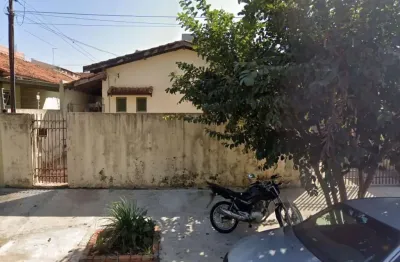 Casa à venda na Rua Eros Guerreiro Tangerino, 235, Jardim Canadá, Assis