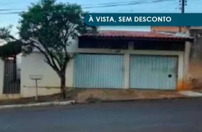 Casa à venda na Rua Pedro Salvador, 4-30, Núcleo Habitacional Mary Dota, Bauru