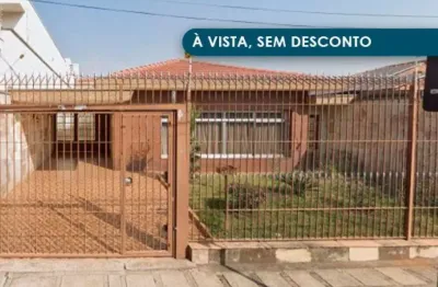 Casa à venda na Rua Araxás, 132, Jardim da Saude, São Paulo