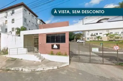 Apartamento à venda na Rua Castro Alves, 138, Vila Canária, Salvador
