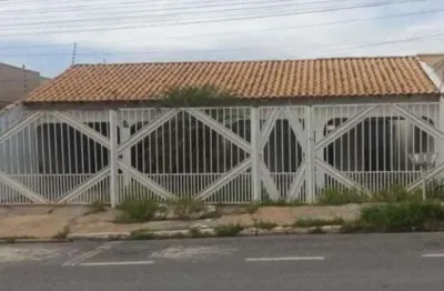 Casa à venda na Alameda 02, 12, Morada da Serra, Cuiabá