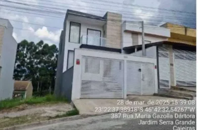 Casa à venda na Rua Maria Gazolla Dártora, 398, Laranjeiras, Caieiras