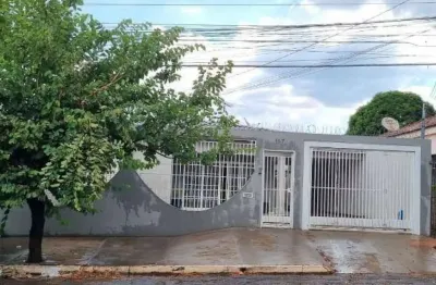 Casa com 3 quartos à venda na Rua Juruena, 117, Vila Taquarussu, Campo Grande