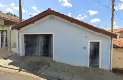 Casa à venda na Rua Jamir Moisés, 92, Eleutério, Itapira