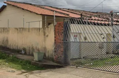 Casa à venda na Rua Mauricio Penha Cysne, 173, Novo Maranguape II, Maranguape