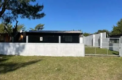 Casa à venda na Rua Tomé De Souza,, 507, Quintão, Palmares do Sul