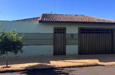Casa com 3 quartos à venda na Rua Egydio Favaretto, 861, Shangri-Lá, Sertãozinho