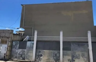 Casa à venda na Rua Eugênio Ferreira, 200, Banco de Areia, Mesquita