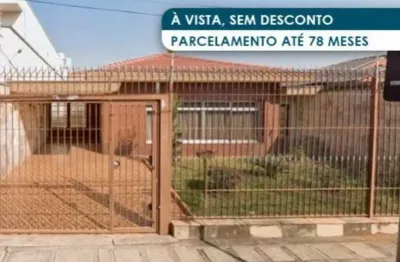 Casa à venda na Rua Araxás, 132, Jardim da Saude, São Paulo