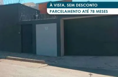 Casa à venda na Rua Rafael Nicolau Martins Oliares, 5-94, Vila Santista, Bauru