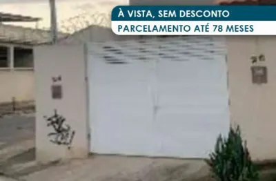 Casa à venda na Rua Piaçava, 24, Banco de Areia, Mesquita