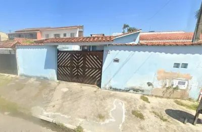 Casa com 2 quartos à venda na Rua Irineu Evangelista de Souza, 173, Praia das Palmeiras, Caraguatatuba