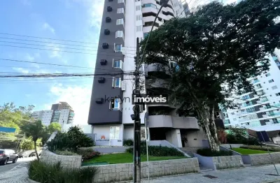 Procurando por apartamento no centro com 3 dormitórios com 129 m²