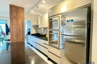 Apartamento de 2 quartos à venda na agronômica com 1 garagem, florianópolis/sc.