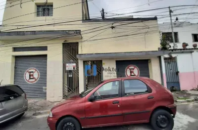 Casa contendo no terreno 5 residencias na freguesia do ó