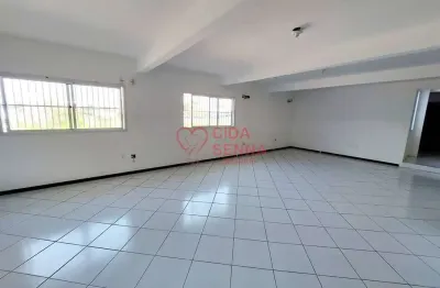 Pode  financiar !! 720m de area construída - elevador - 7 carros!!!