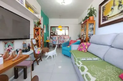 Amplo - 80 m² privativos - sacada - armários - semi mobiliado - gar livre!!