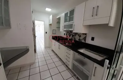 Desocupado - 3 dorms - suíte - dep de empregada - garagem (tranca um carr0)