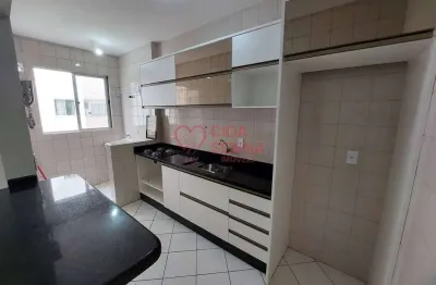 Andar alto - sacada - cozinha planejada - cooktop - elevador - gar livre.