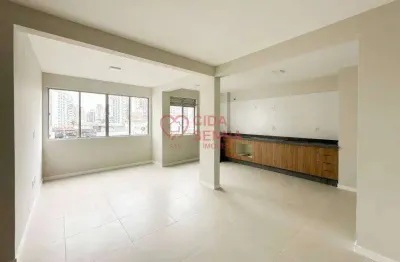 Deocupado - reformado - semi mobiliado - gar livre e coberta !!!