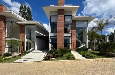 Casa alto padrão com  4 quartos , tijuca - teresopolis - rj