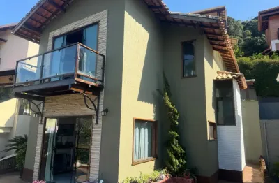 Casa em meio a natureza em condomínio com lazer completo , aceito permuta