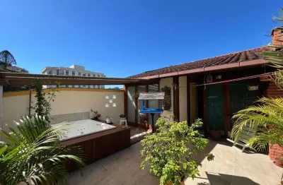 Cobertura no centro da cidade - excelente localização , faz tudo a pé