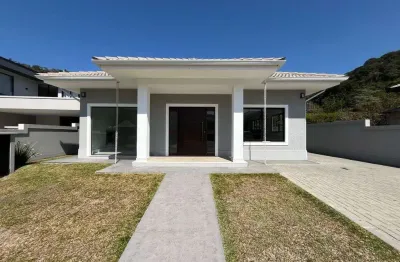Casa linear no green valey, 180 m2 por r$1050.000,00 em teresópolis- rj