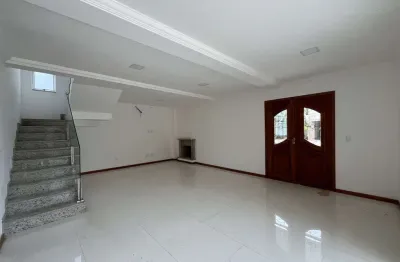 Casa espetacular no condomínio vale das nações – vargem grande