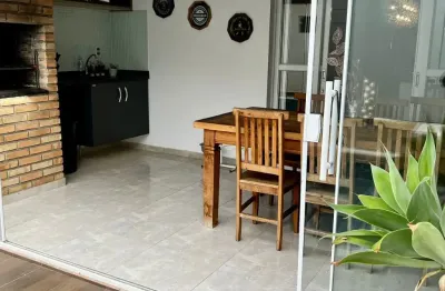 Casa de alto padrão para locação – villagio milano, sorocaba| 1 suíte com hidromassagem e closet | piscina