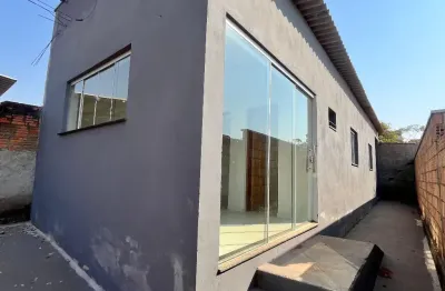 Vende-se casa em são josé da barra com estrutura de sobrado