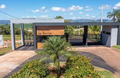 Á pensou em ter seu lote no condomínio com infraestrutura completa às margens da represa de furnas, próximo ao futuro parque tuna ?