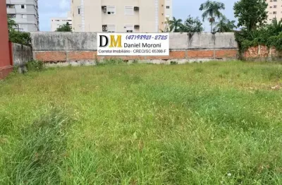 Terreno à venda no Anita Garibaldi, Joinville 