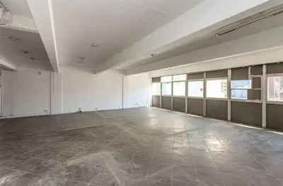 Sala comercial à venda na avenida senador salgado filho, 230, centro histórico, porto alegre por r$ 699.000