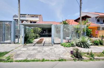 Casa com 3 quartos à venda na rua heitor kramer, 321, guarujá, porto alegre por r$ 530.000