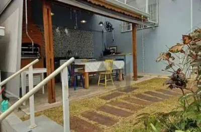 Casa com 3 dormitórios à venda, 276 m² por R$ 750.000,00 - Cidade Patriarca - São Paulo/SP