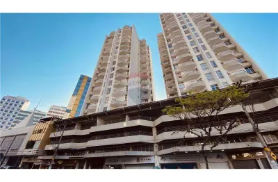 Apartamento quarto e sala com garagem no centro de juiz de fora