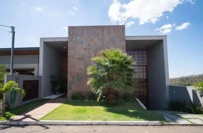 Realize seu sonho de luxo: 4 suítes, cozinha gourmet e 6 vagas