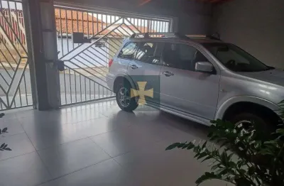 Casa com 2 quartos à venda no Jardim Araguari, Bragança Paulista 