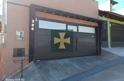 Casa com 3 quartos à venda no Jardins, Bragança Paulista 