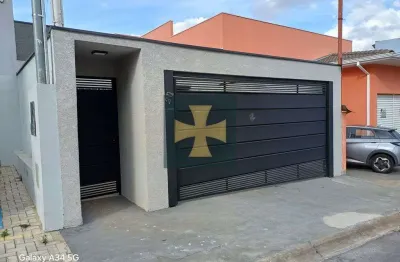 Casa com 3 quartos para alugar no Jardins, Bragança Paulista 