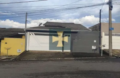 Casa com 3 quartos para alugar no Jardins, Bragança Paulista 