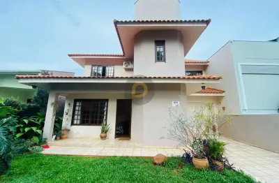 Casa com 3 quartos à venda no Jardim Pancera, Toledo 